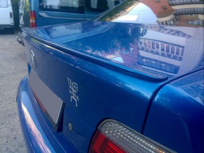 Спойлер на багажник BMW E39